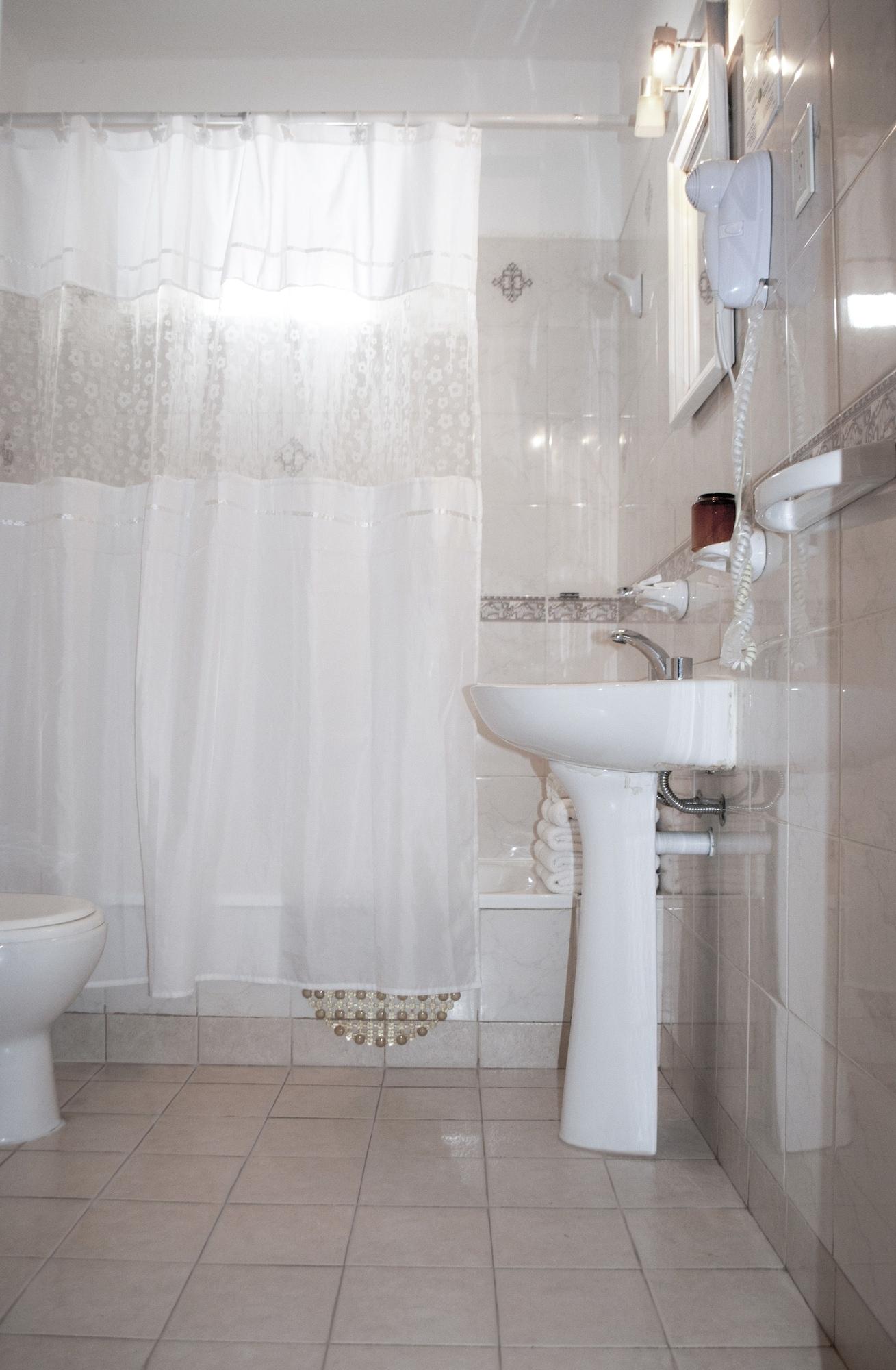 Hotel Gran Madryn ปวยร์โตมาดริน ภายนอก รูปภาพ