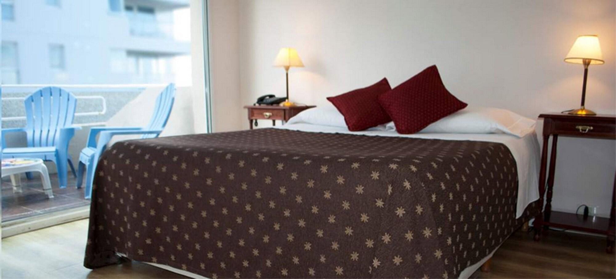 Hotel Gran Madryn ปวยร์โตมาดริน ภายนอก รูปภาพ